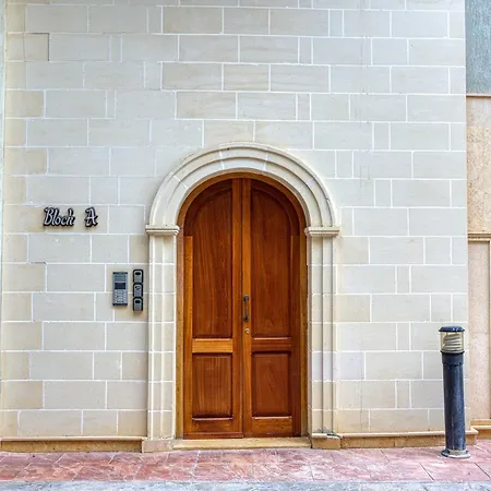 Cosy 1br With Sofabed & Balcony In St'julians By 360 Estates *