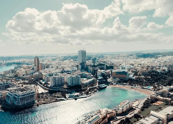 Cosy 1br With Sofabed & Balcony In St'julians By 360 Estates アパート *