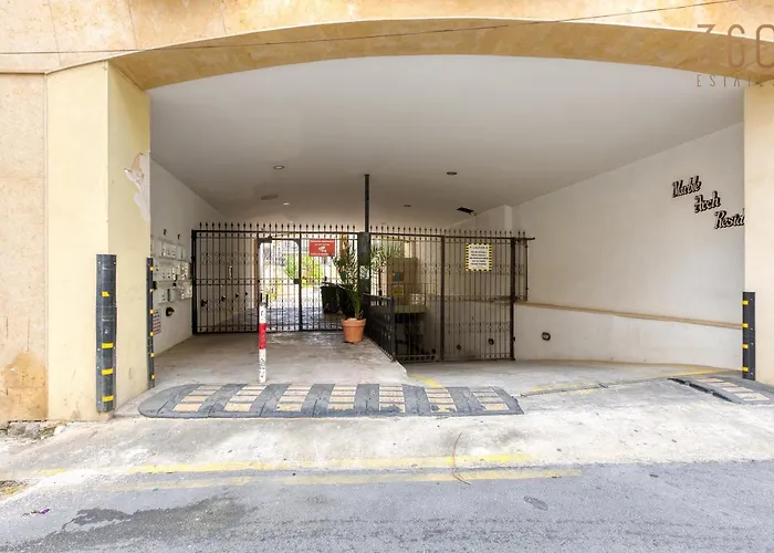 アパート Cosy 1br With Sofabed & Balcony In St'julians By 360 Estates