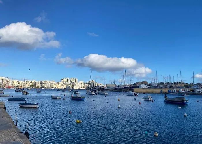 Cosy 1br With Sofabed & Balcony In St'julians By 360 Estates アパート *