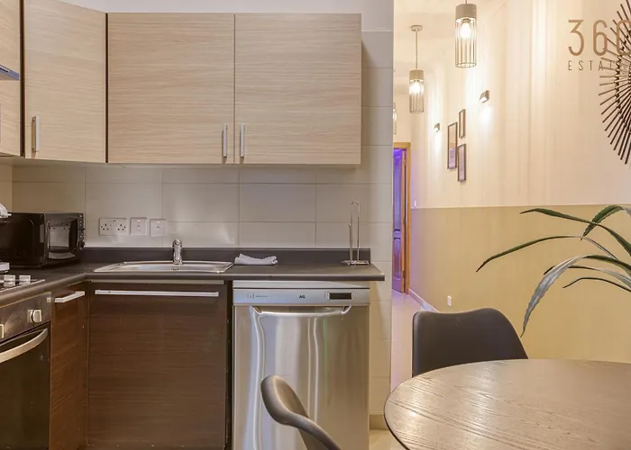 Cosy 1br With Sofabed & Balcony In St'julians By 360 Estates